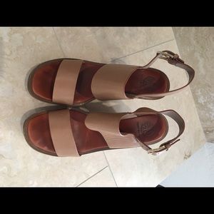 Tory Burch Sandal